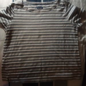 Woman's gray and white stripped shirt short sleeve